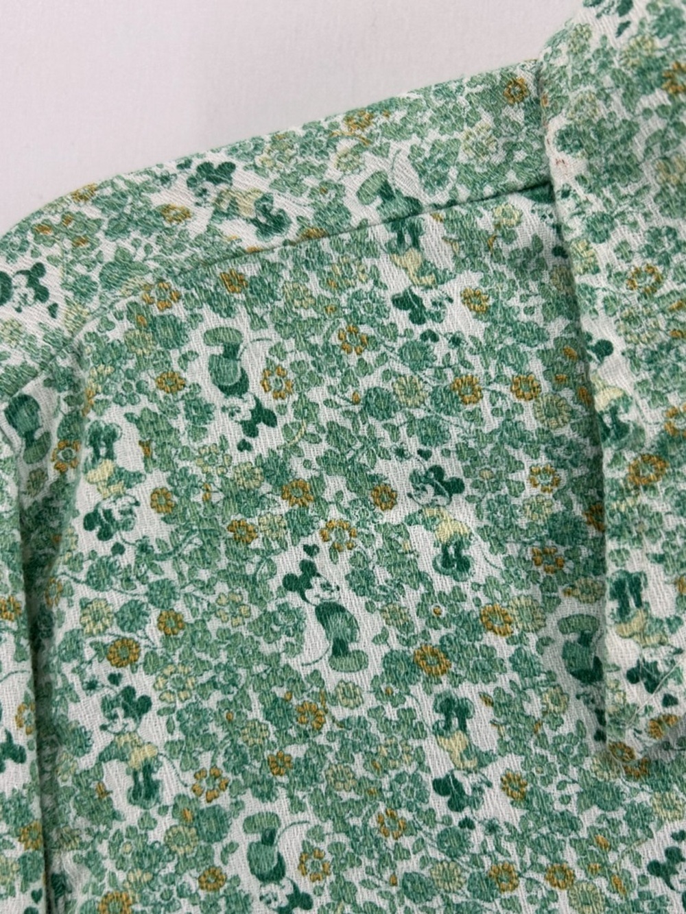Vintage Kennington Mickey & Minnie Mouse Disney Button Down Shirt Green Floral - Picture 3 of 6